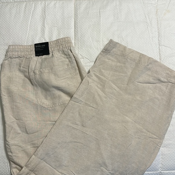 Lane Bryant wide leg, 18/20 NWT - Picture 4 of 6